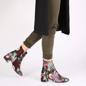 Floral Embroidered Black Booties